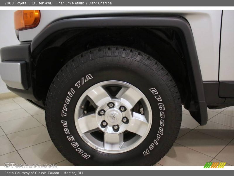 Titanium Metallic / Dark Charcoal 2008 Toyota FJ Cruiser 4WD