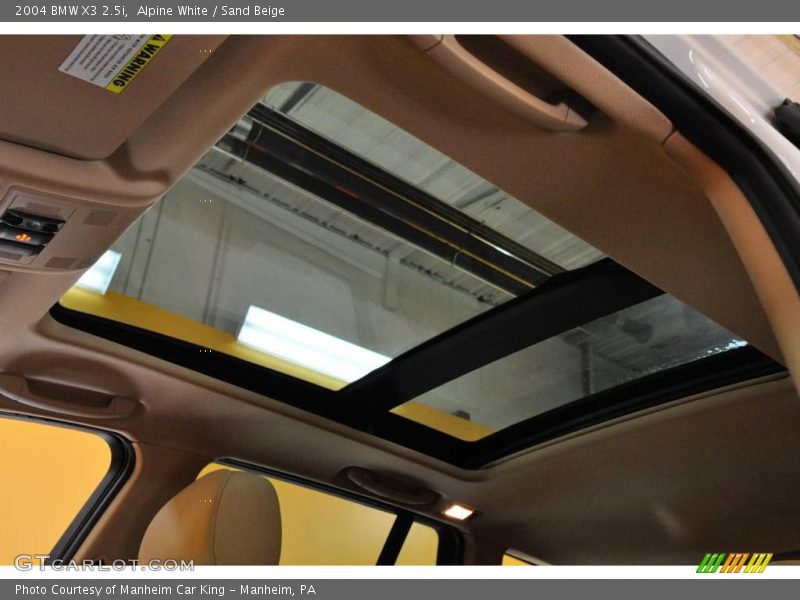 Alpine White / Sand Beige 2004 BMW X3 2.5i