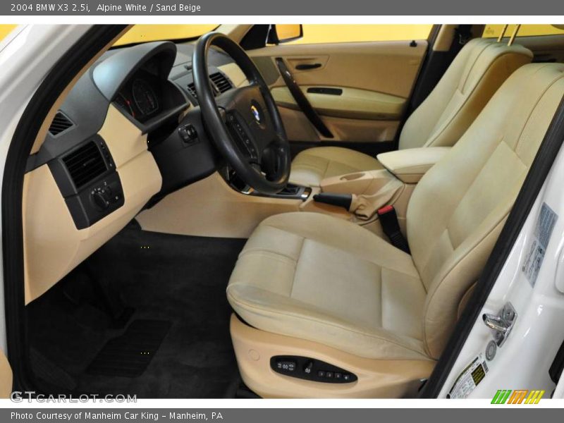 Alpine White / Sand Beige 2004 BMW X3 2.5i
