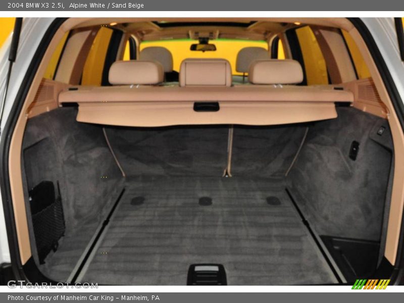Alpine White / Sand Beige 2004 BMW X3 2.5i