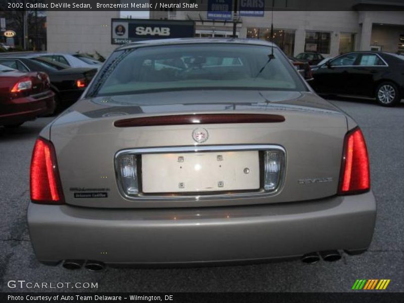 Bronzemist Metallic / Neutral Shale 2002 Cadillac DeVille Sedan