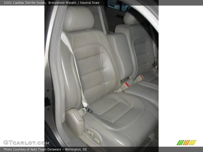 Bronzemist Metallic / Neutral Shale 2002 Cadillac DeVille Sedan