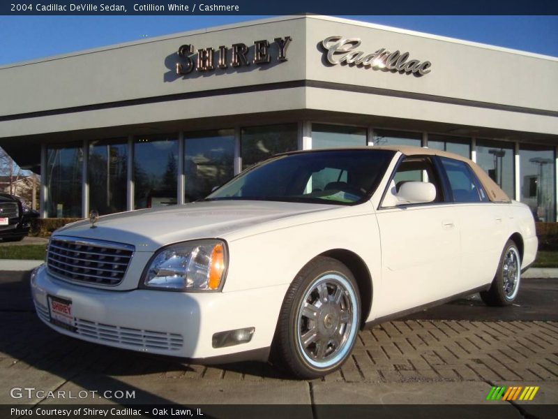 Cotillion White / Cashmere 2004 Cadillac DeVille Sedan