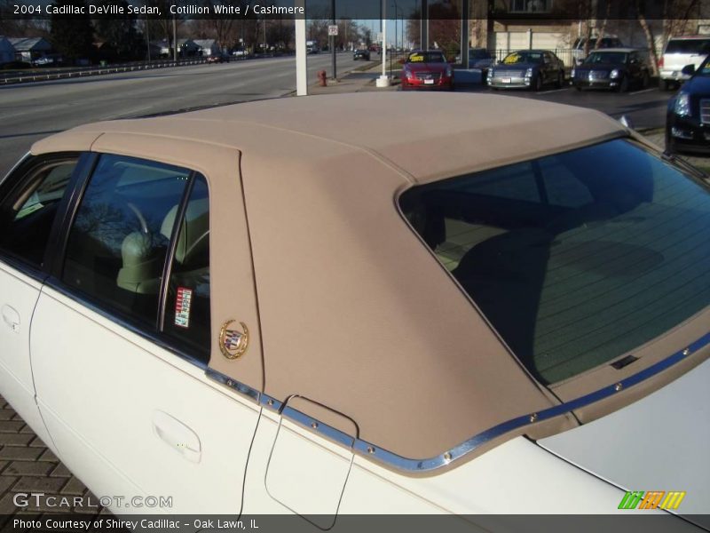 Cotillion White / Cashmere 2004 Cadillac DeVille Sedan
