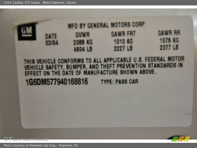 White Diamond / Ebony 2004 Cadillac CTS Sedan
