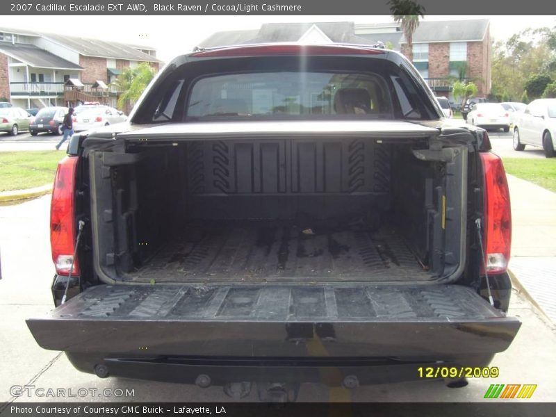 Black Raven / Cocoa/Light Cashmere 2007 Cadillac Escalade EXT AWD