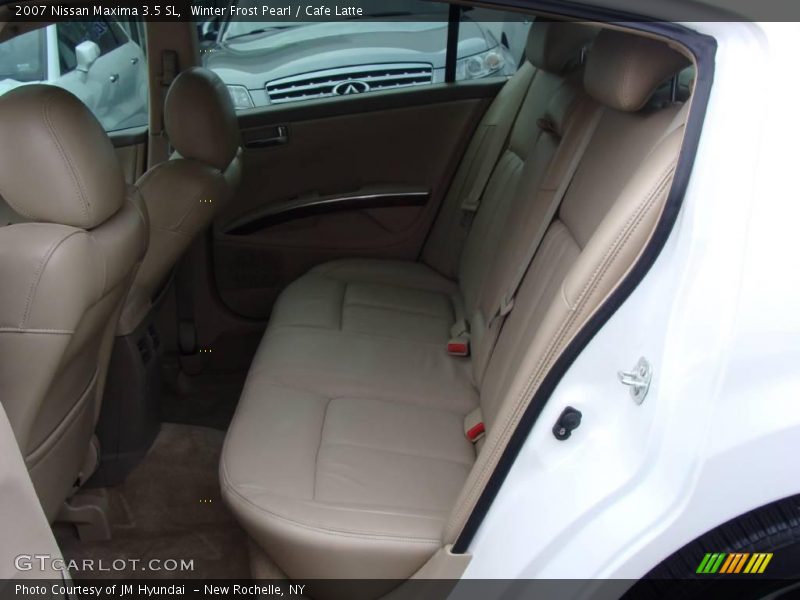 Winter Frost Pearl / Cafe Latte 2007 Nissan Maxima 3.5 SL
