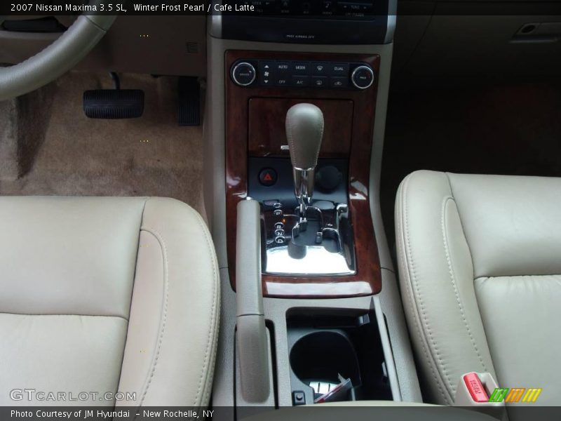 Winter Frost Pearl / Cafe Latte 2007 Nissan Maxima 3.5 SL