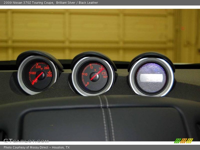 Brilliant Silver / Black Leather 2009 Nissan 370Z Touring Coupe