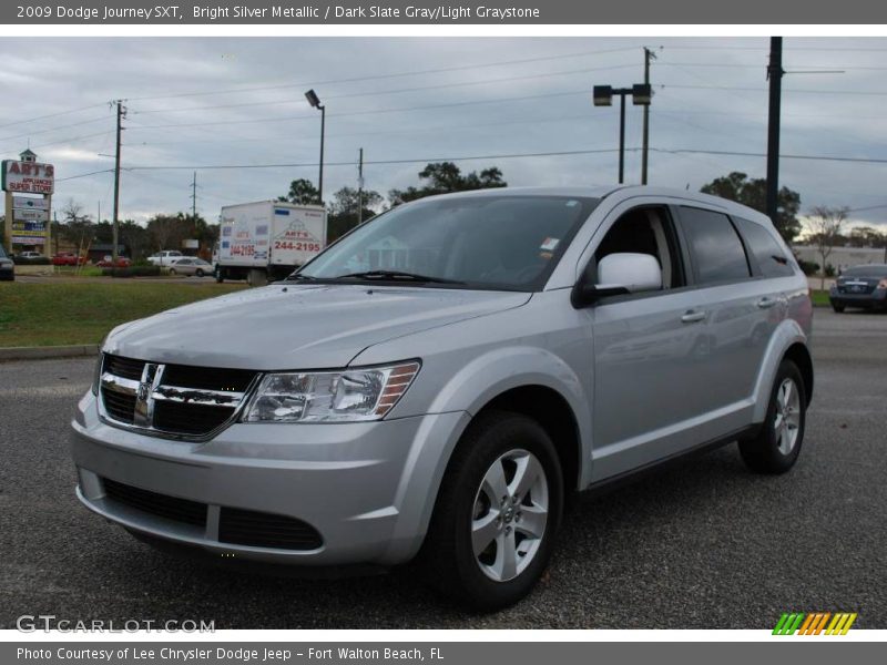 Bright Silver Metallic / Dark Slate Gray/Light Graystone 2009 Dodge Journey SXT