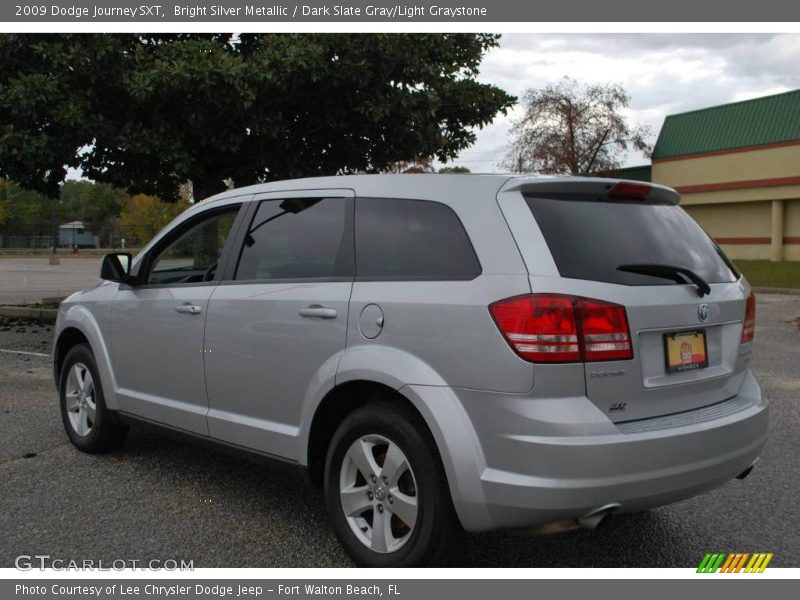 Bright Silver Metallic / Dark Slate Gray/Light Graystone 2009 Dodge Journey SXT