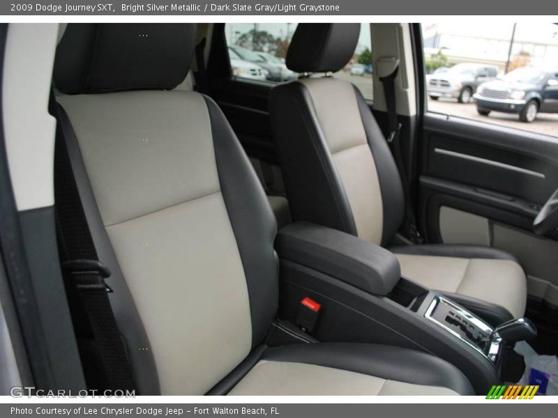 Bright Silver Metallic / Dark Slate Gray/Light Graystone 2009 Dodge Journey SXT