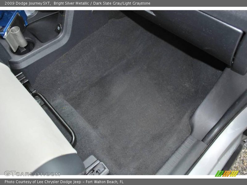 Bright Silver Metallic / Dark Slate Gray/Light Graystone 2009 Dodge Journey SXT
