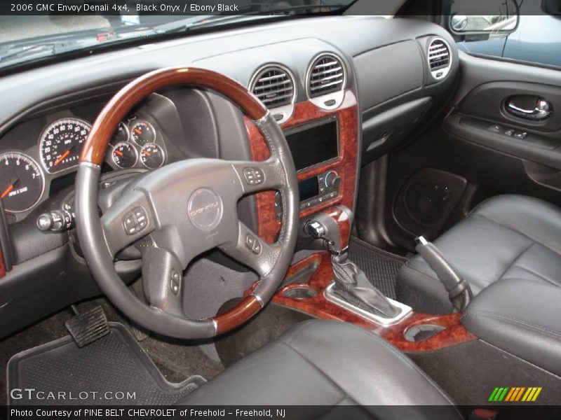 Black Onyx / Ebony Black 2006 GMC Envoy Denali 4x4