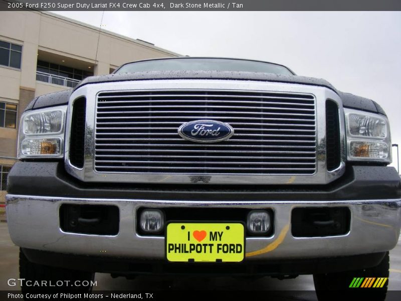 Dark Stone Metallic / Tan 2005 Ford F250 Super Duty Lariat FX4 Crew Cab 4x4