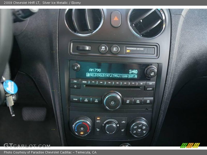 Silver Ice Metallic / Ebony 2009 Chevrolet HHR LT