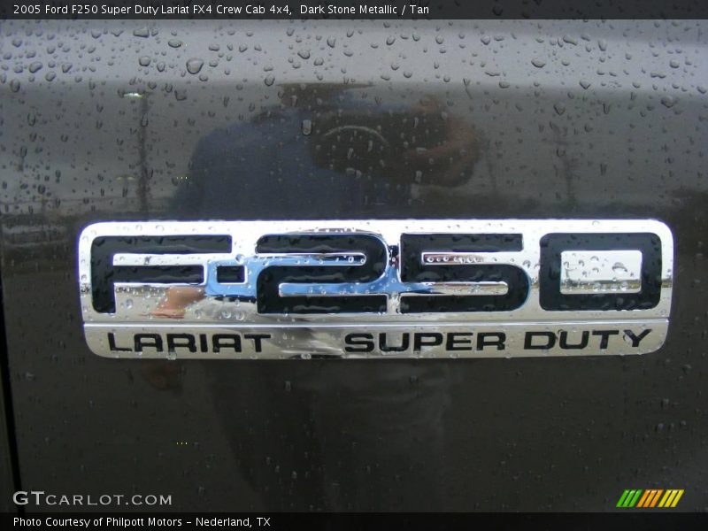 Dark Stone Metallic / Tan 2005 Ford F250 Super Duty Lariat FX4 Crew Cab 4x4