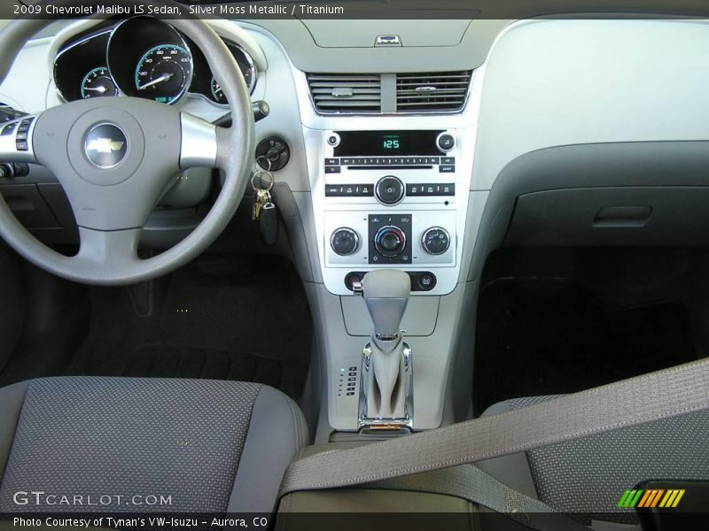 Silver Moss Metallic / Titanium 2009 Chevrolet Malibu LS Sedan
