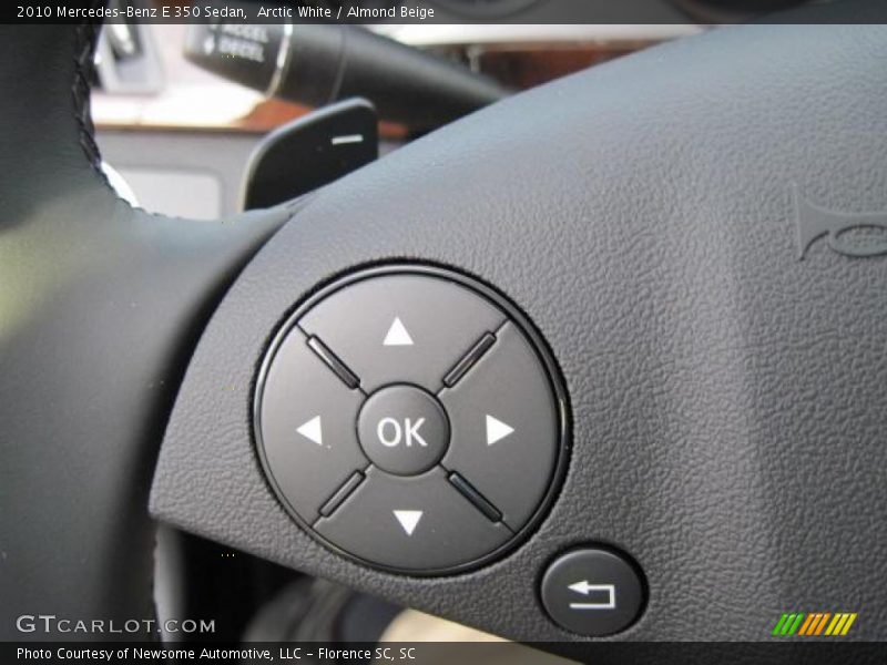 Arctic White / Almond Beige 2010 Mercedes-Benz E 350 Sedan