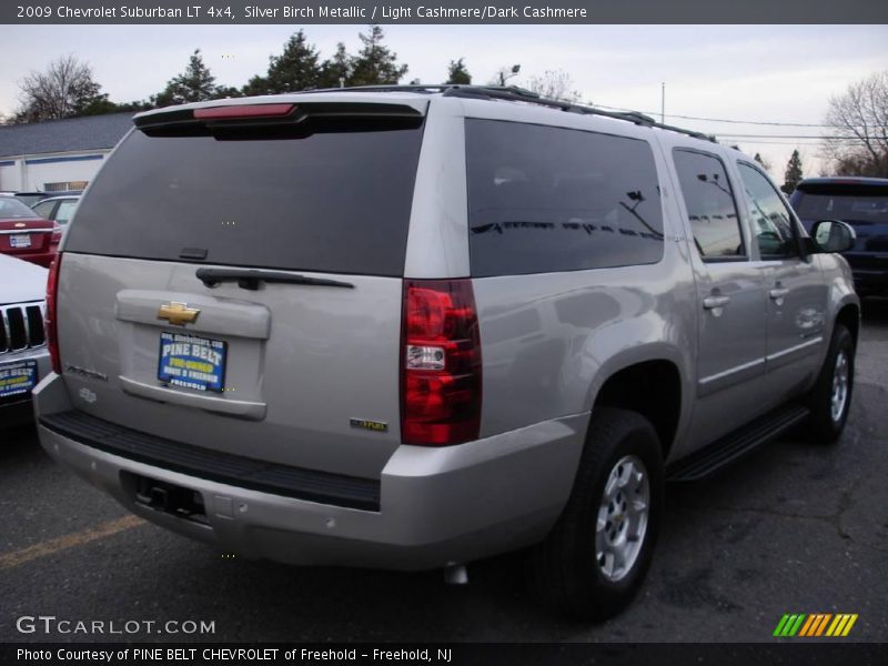 Silver Birch Metallic / Light Cashmere/Dark Cashmere 2009 Chevrolet Suburban LT 4x4