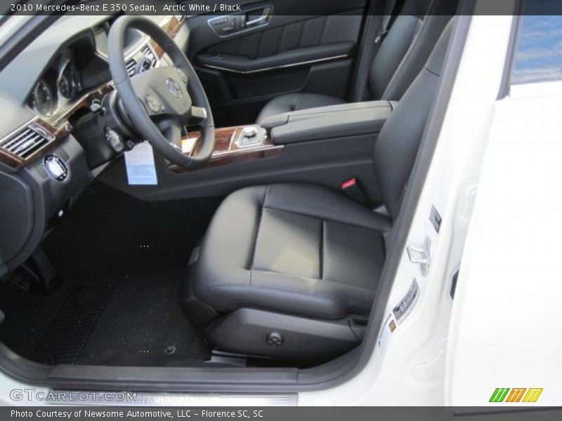 Arctic White / Black 2010 Mercedes-Benz E 350 Sedan