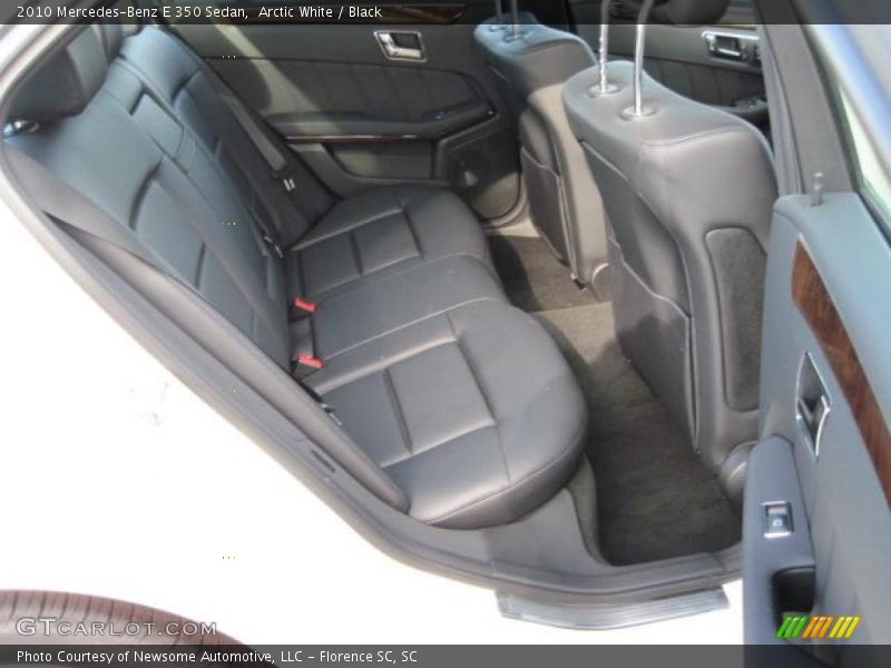 Arctic White / Black 2010 Mercedes-Benz E 350 Sedan