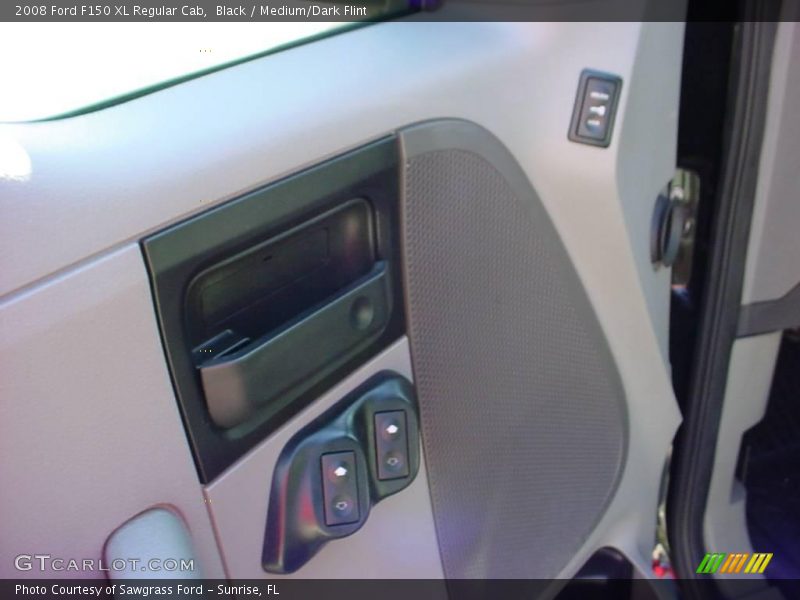 Black / Medium/Dark Flint 2008 Ford F150 XL Regular Cab