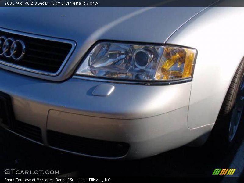 Light Silver Metallic / Onyx 2001 Audi A6 2.8 Sedan