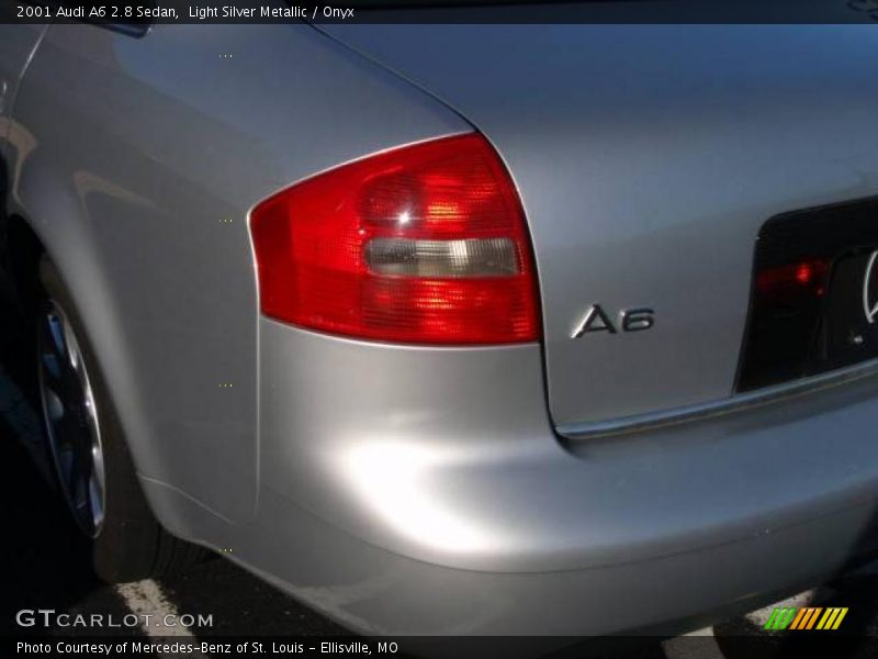 Light Silver Metallic / Onyx 2001 Audi A6 2.8 Sedan