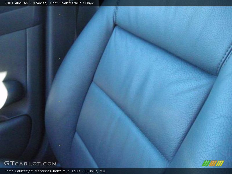 Light Silver Metallic / Onyx 2001 Audi A6 2.8 Sedan