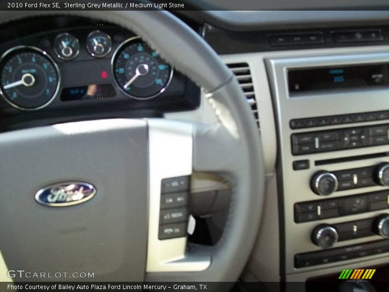Sterling Grey Metallic / Medium Light Stone 2010 Ford Flex SE
