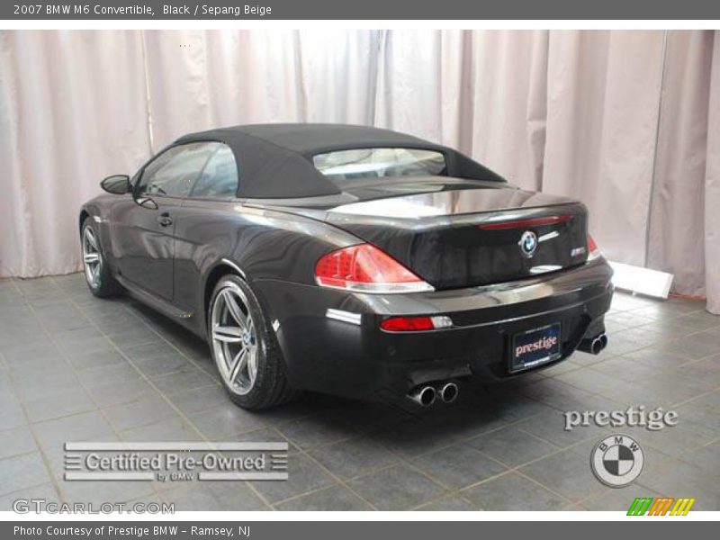 Black / Sepang Beige 2007 BMW M6 Convertible
