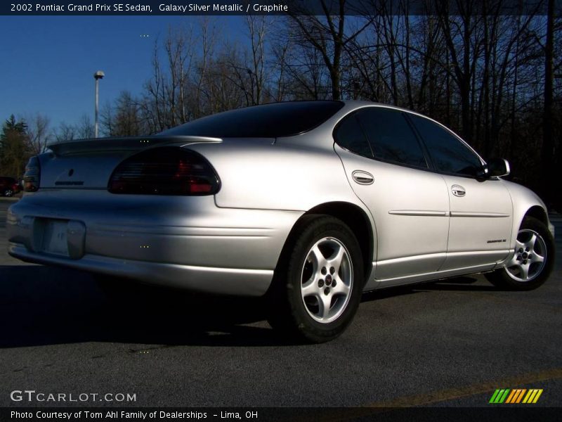 Galaxy Silver Metallic / Graphite 2002 Pontiac Grand Prix SE Sedan