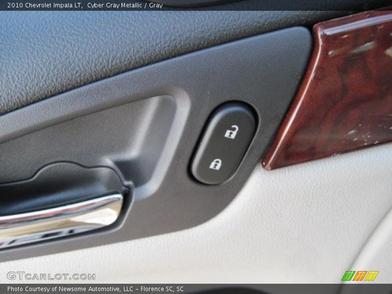 Cyber Gray Metallic / Gray 2010 Chevrolet Impala LT