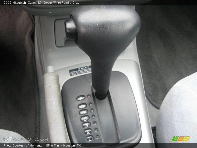 Dover White Pearl / Gray 2002 Mitsubishi Galant ES