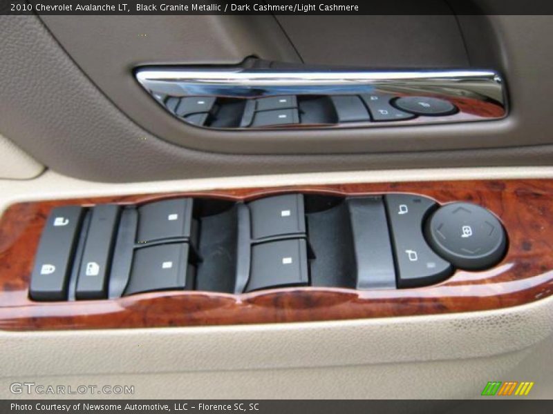 Black Granite Metallic / Dark Cashmere/Light Cashmere 2010 Chevrolet Avalanche LT