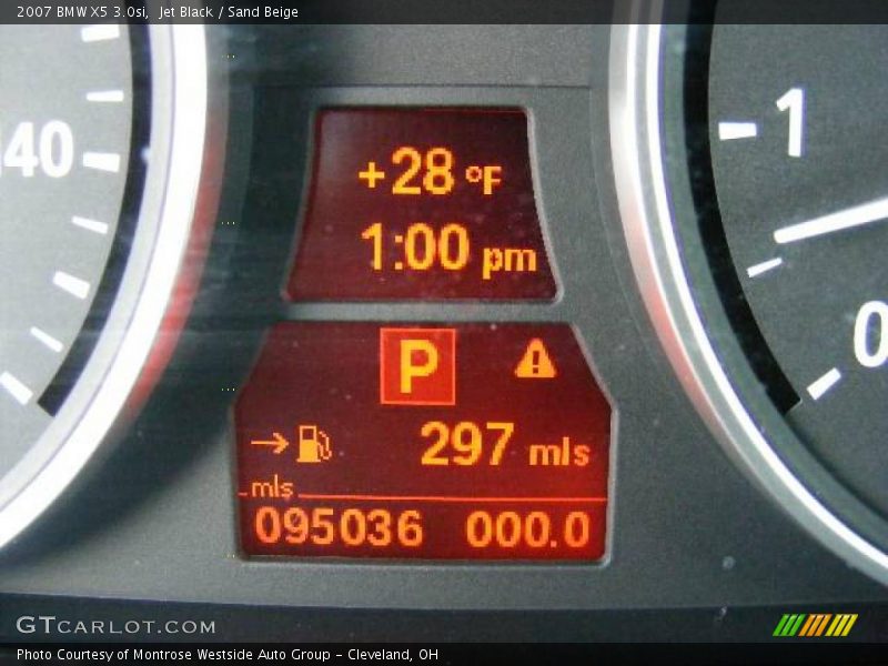 Jet Black / Sand Beige 2007 BMW X5 3.0si
