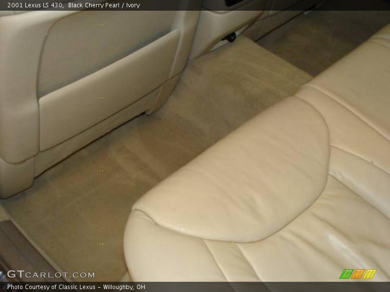 Black Cherry Pearl / Ivory 2001 Lexus LS 430