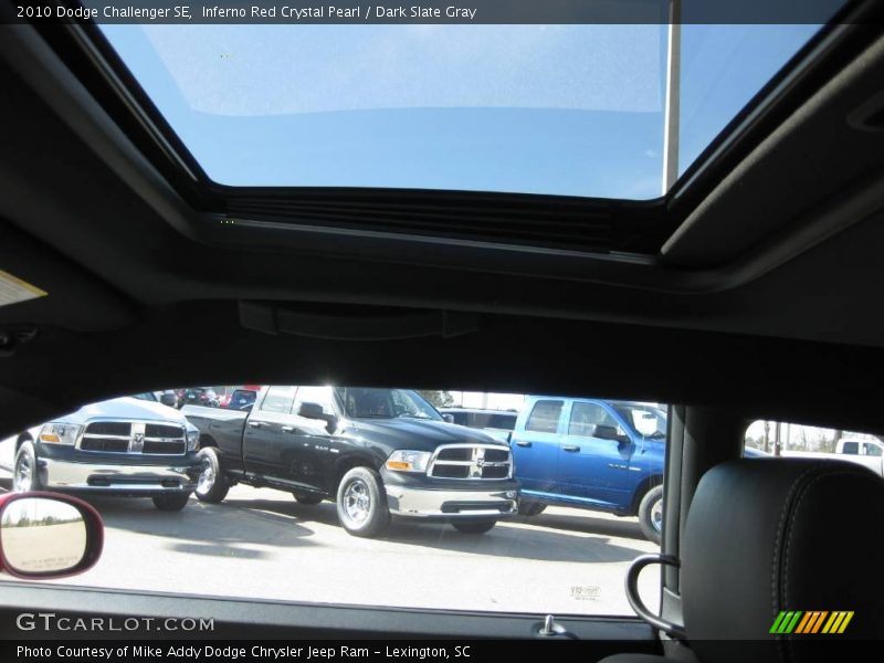 Inferno Red Crystal Pearl / Dark Slate Gray 2010 Dodge Challenger SE