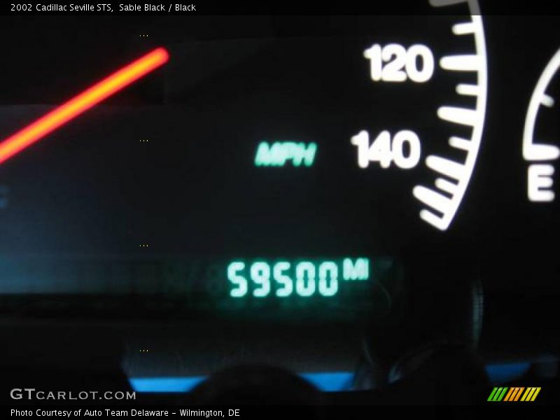 Sable Black / Black 2002 Cadillac Seville STS