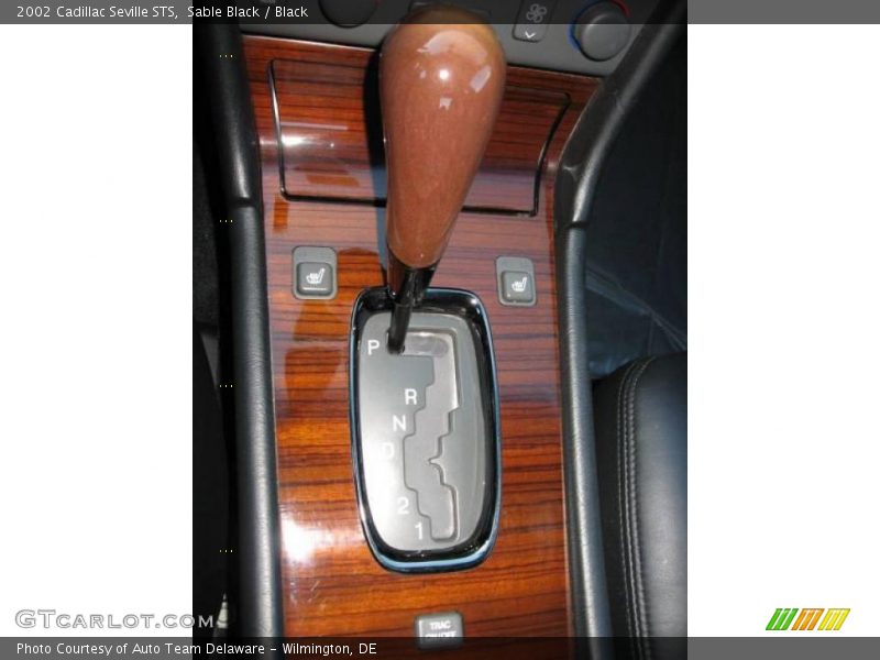 Sable Black / Black 2002 Cadillac Seville STS