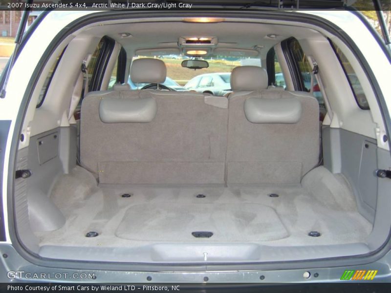 Arctic White / Dark Gray/Light Gray 2007 Isuzu Ascender S 4x4