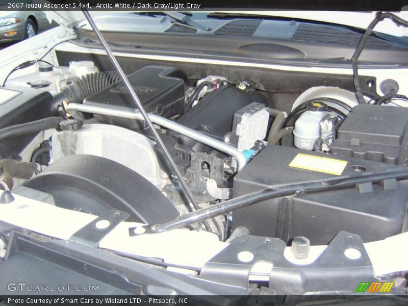 Arctic White / Dark Gray/Light Gray 2007 Isuzu Ascender S 4x4