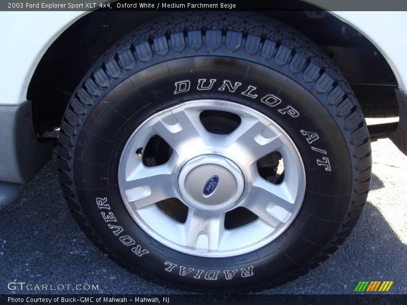 Oxford White / Medium Parchment Beige 2003 Ford Explorer Sport XLT 4x4