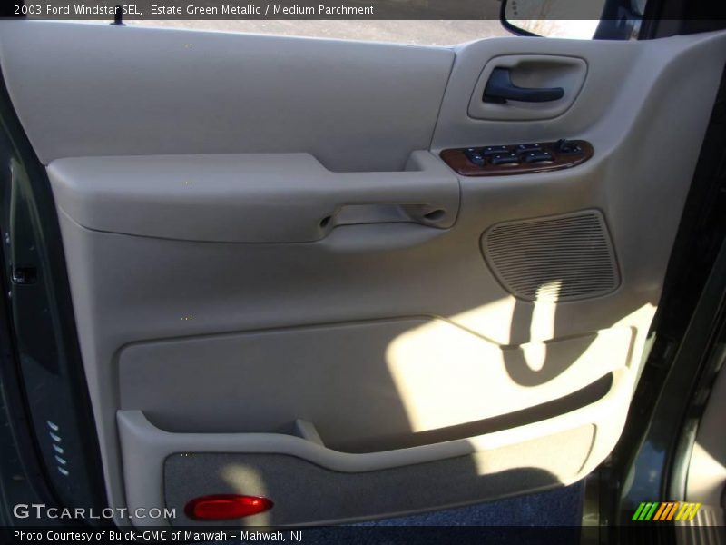 Estate Green Metallic / Medium Parchment 2003 Ford Windstar SEL