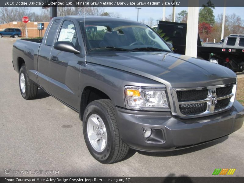 Mineral Gray Metallic / Dark Slate Gray/Medium Slate Gray 2010 Dodge Dakota ST Extended Cab