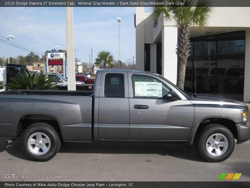 Mineral Gray Metallic / Dark Slate Gray/Medium Slate Gray 2010 Dodge Dakota ST Extended Cab