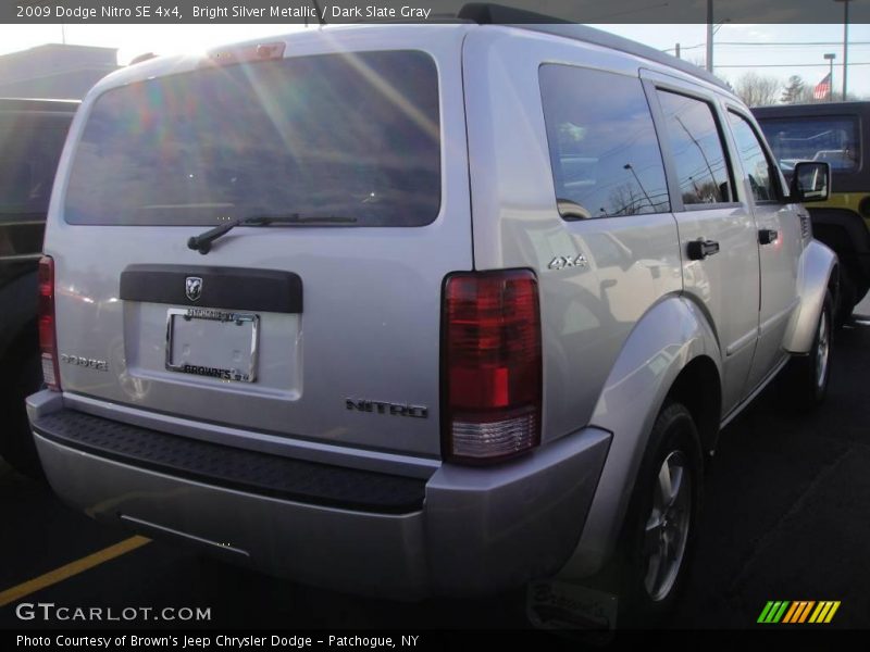 Bright Silver Metallic / Dark Slate Gray 2009 Dodge Nitro SE 4x4