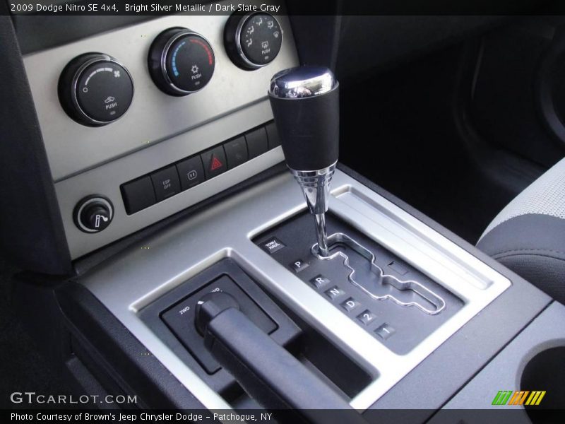 Bright Silver Metallic / Dark Slate Gray 2009 Dodge Nitro SE 4x4