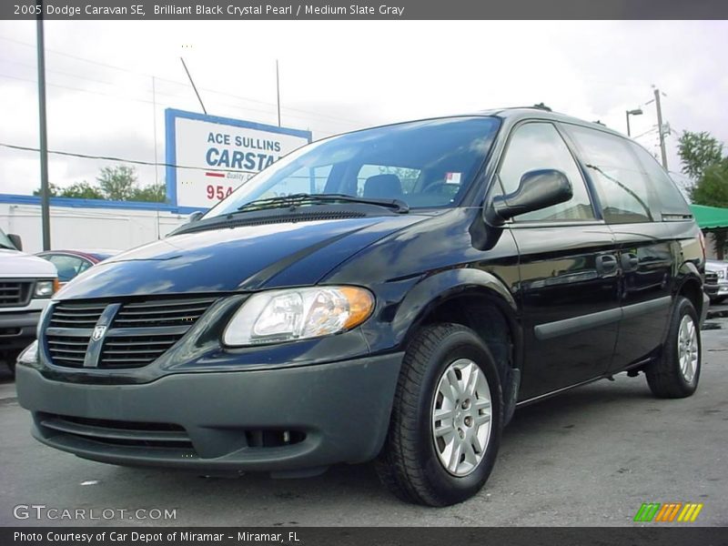 Brilliant Black Crystal Pearl / Medium Slate Gray 2005 Dodge Caravan SE